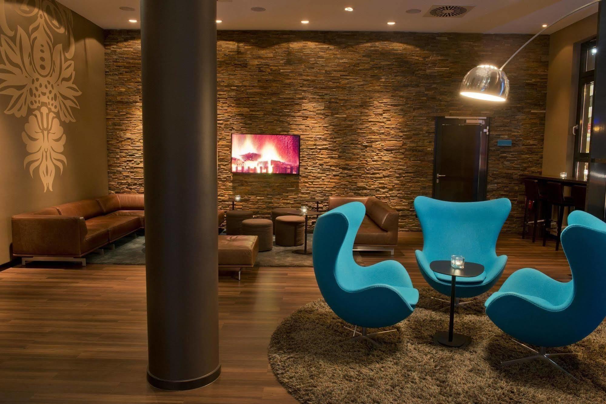 Motel One Nuernberg-City Eksteriør billede