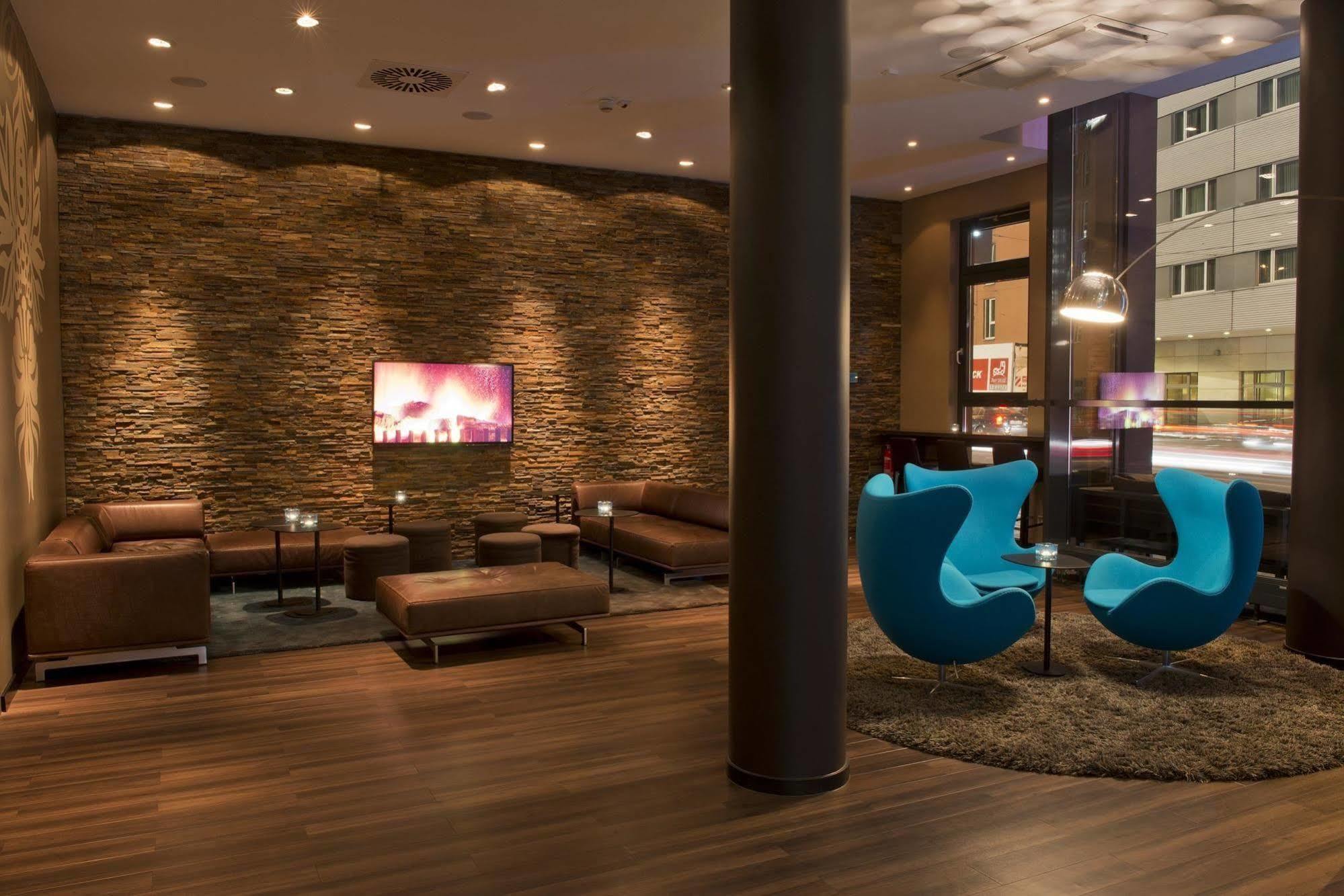 Motel One Nuernberg-City Eksteriør billede